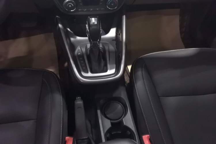 Used Ford Escort 2015 1.5L Automatic Fashion Model
