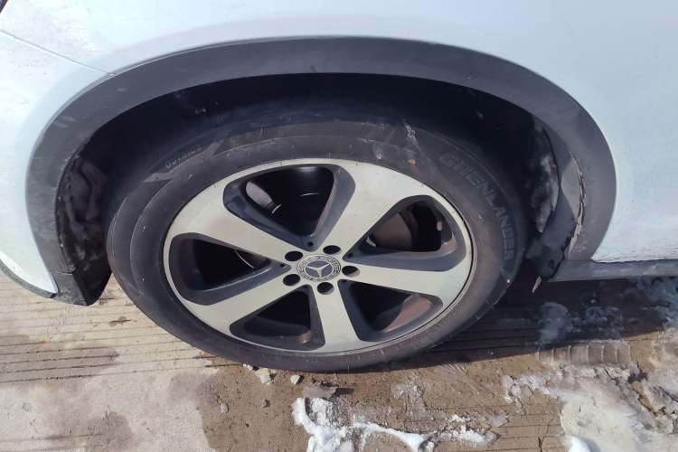 Used Mercedes-Benz GLC Coupe 2017 GLC 200 4MATIC Coupe SUV