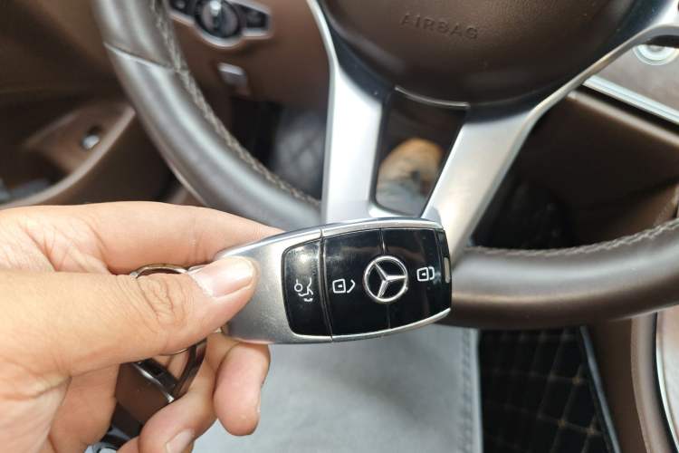 Used Mercedes-Benz E-Class 2020 E 300 L Stylish Model
