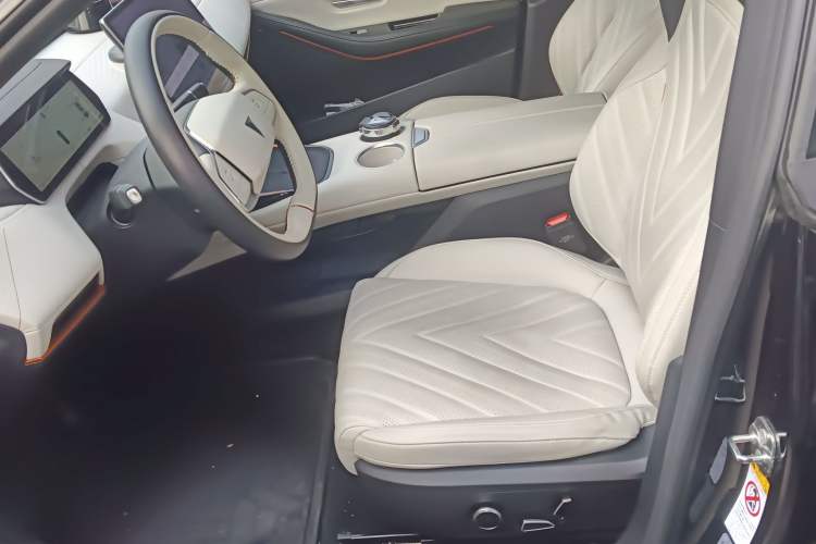 Used Deepal SL03 2023 200Max Range-Extended Version Left Front Seat