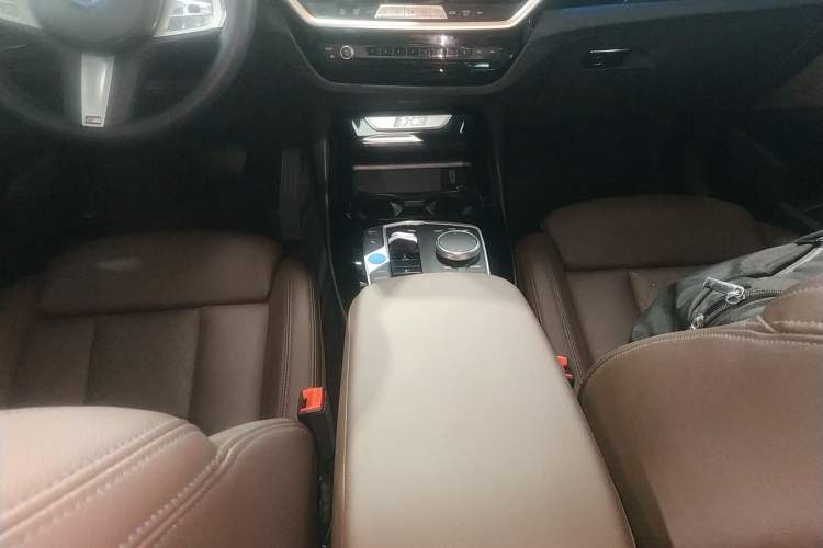 Used BMW iX3 2023 Leading Model
