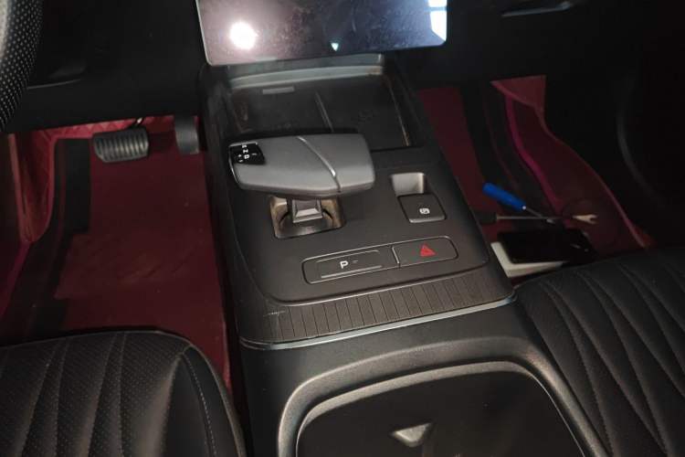 Used Changan Eado DD 2023 Blue Whale NE 1.5T GDI DCT Navigation Model
