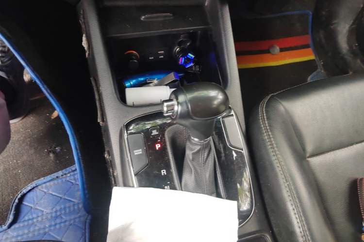 Used Kia K3 2016 1.6L Automatic with Sunroof
