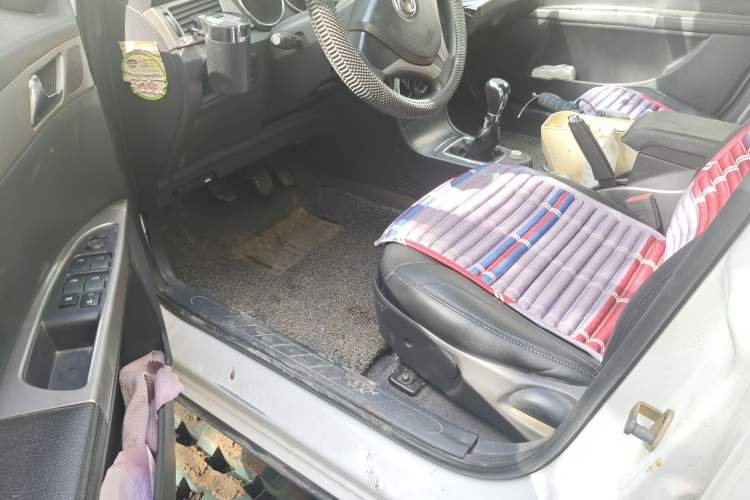 Used Dongfeng Aeolus H30 2014 CROSS 1.5L Manual Gratitude Edition