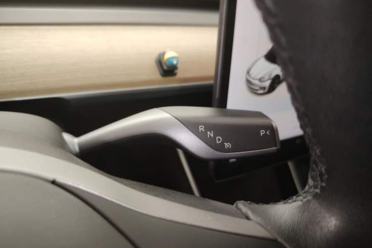 Used Tesla Model 3 2020 Long-Range Rear-Wheel-Drive Version