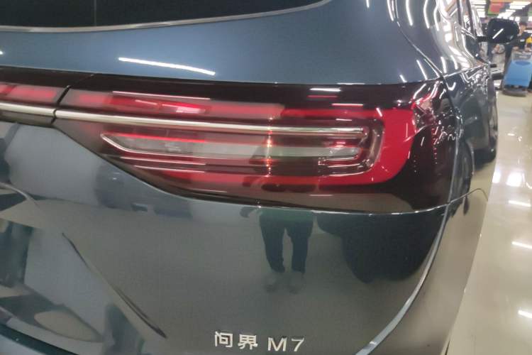 Used Hima AITO M7 2024 1.5T Intelligent Driving 4WD Ultra Version 6 Seats Exterior 3