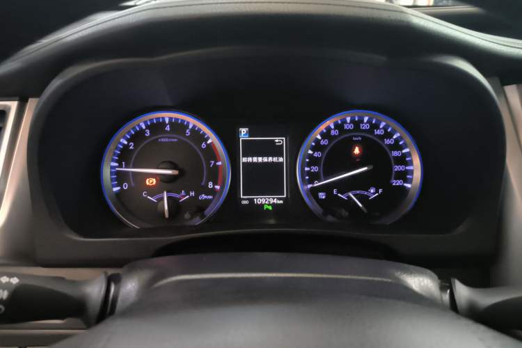 Used Toyota Highlander 2018 2.0T Four-Wheel Drive Knight Edition 7 Seats China VI Standard Instrument Cluster