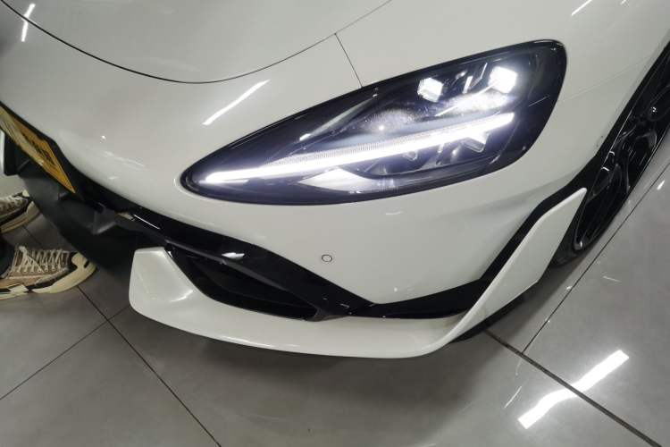 Used Xiaomi Auto SU7 Ultra 2025 Ultra Model Left Front Headlight