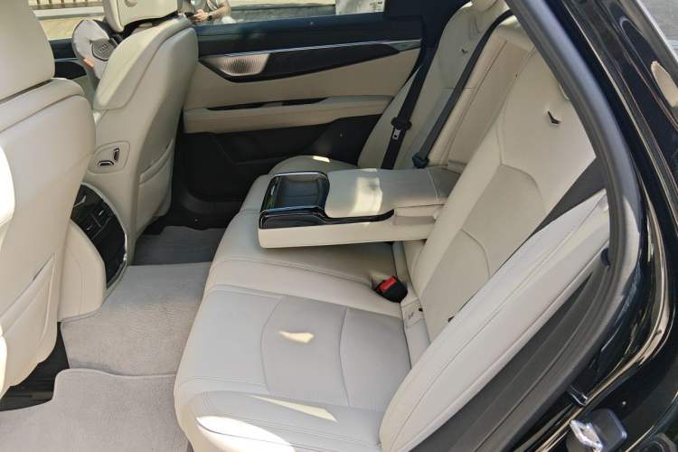 Used Cadillac CT6 2023 28T Prestige Model