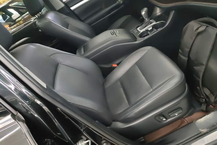 Used Toyota Highlander 2021 2.0T Four-Wheel Drive Luxury Edition 7 Seats
