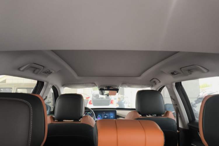 Used Chery Tiggo 8 PLUS 2021 290TGDI DCT Luxury Edition
