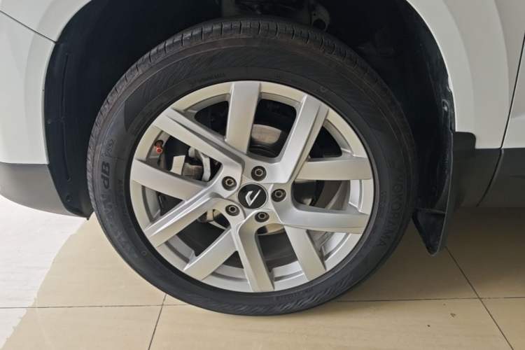Used Jetta VS5 2020 280TSI Automatic "Thirty and Standing Tall" Edition
