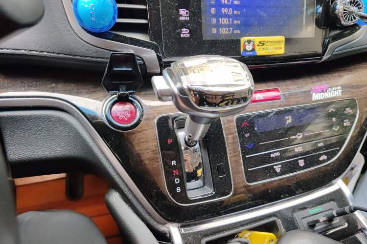 Used Honda Odyssey 2015 Updated Version 2.4L Smart Edition
