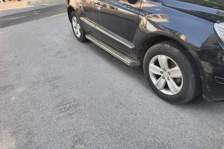 Used Geely Auto GX7 2013 2.0L Automatic Prestige Edition
