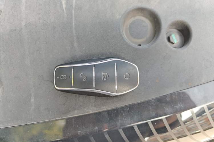 Used BYD Dolphin 2024 Honor Edition 420km Fashion Version
