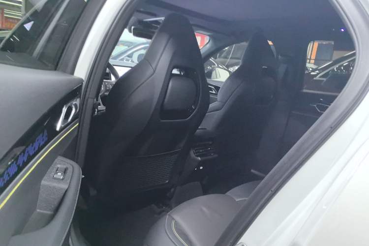 Used Lynk & Co 03 2023 2.0TD DCT H-Power Halo Left Rear Seat