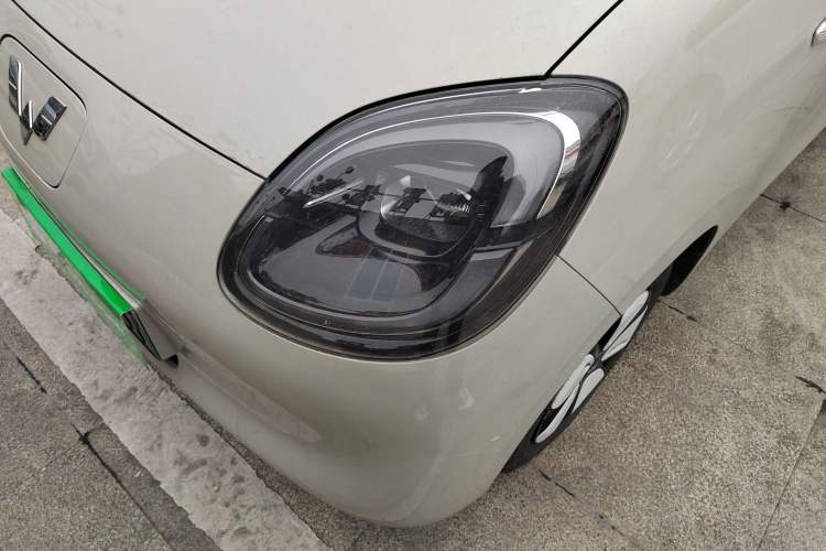 Used Wuling Hongguang MINIEV 2025 Four-Door Version Advanced Edition
