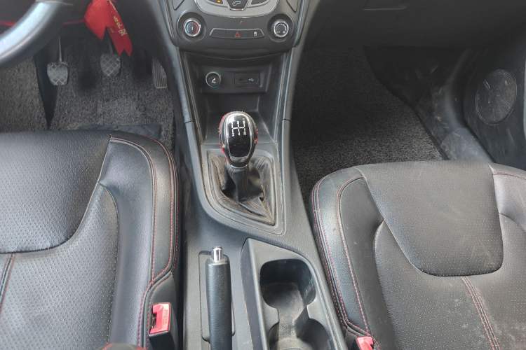 Used Chery Arrizo 5 2017 1.5L Manual Lingchao Edition Gear Lever