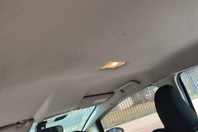 Used Honda Fit 2014 1.5L SE CVT Fashion Model
