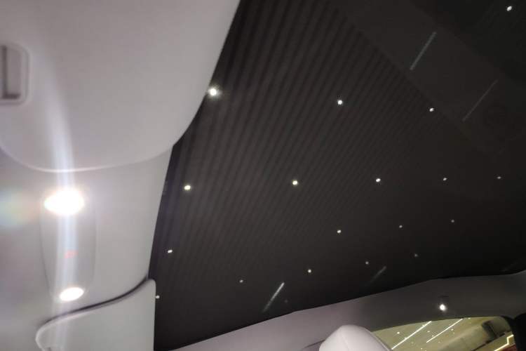 Used Tesla Model Y 2025 Long-Range All-Wheel Drive First Edition
