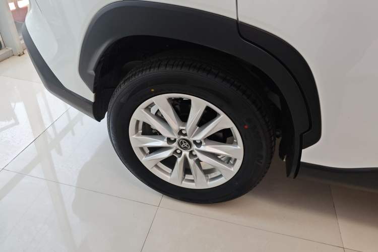 Used Toyota Corolla Cross 2024 2.0L Smart Electric Hybrid Dual-Engine Pioneer Edition