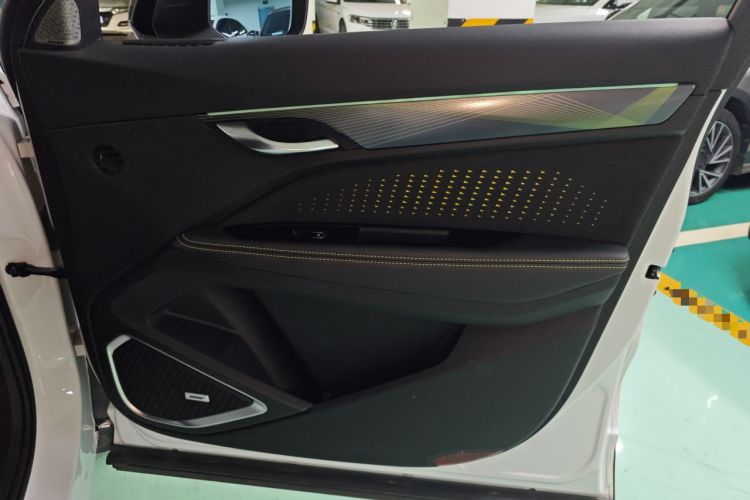 Used Geely Auto Monjaro S 2021 2.0TD Automatic Two-Wheel Drive Lightning Edition
