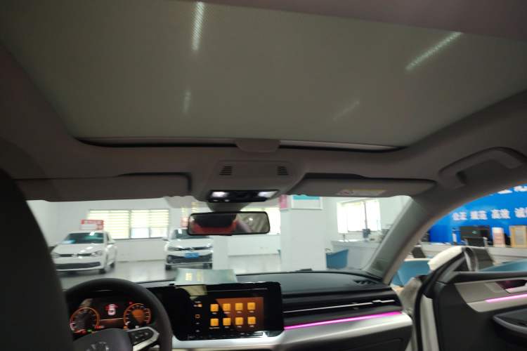 Used Volkswagen Lamando 2023 Lavida L 280TSI DSG Spicy Edition