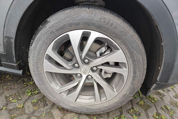 Used Buick Envision 2020 Encore S 652T Two-Wheel Drive Luxury Model