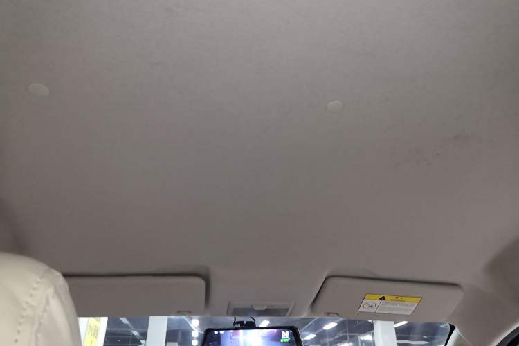 Used CHANGAN OSHAN Benni E-Star 2022 Qingxin Edition Colorful Model Lithium Iron Phosphate
