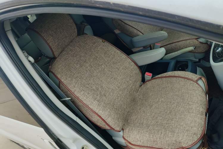 Used JAC Refine M5 2016 2.0T Gasoline Automatic Business Edition