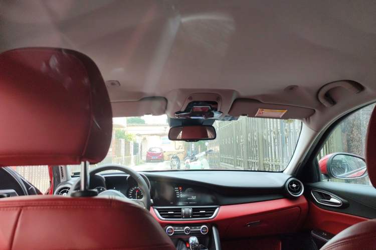 Used Alfa Romeo Giulia 2017 2.0T 200HP Elite Edition