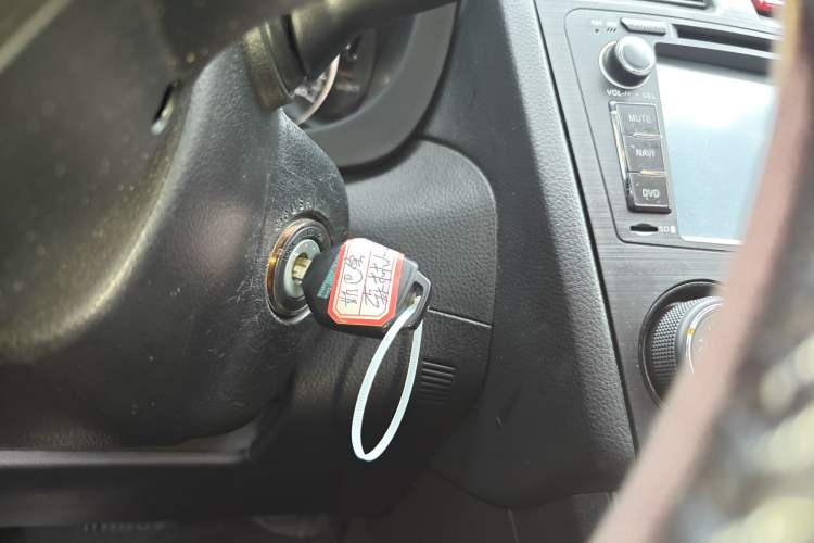 Used Subaru XV 2014 2.0i Comfort Edition Vehicle Key