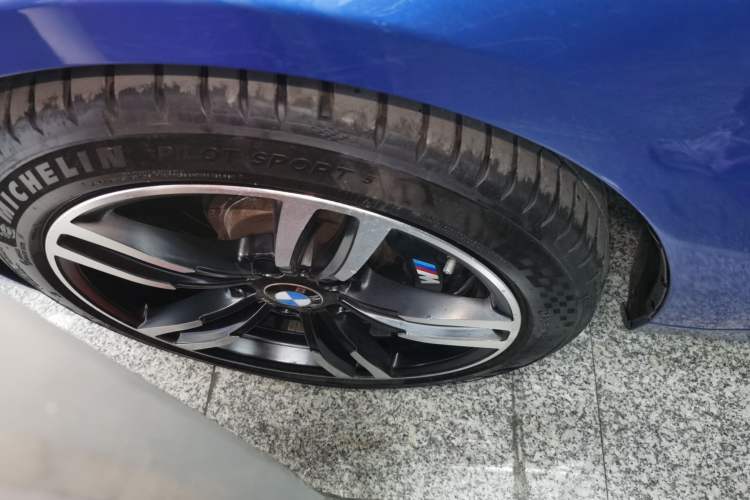 Used BMW 3 Series 2018 320Li Leading Model M Sport Package Left Front Wheel Hub