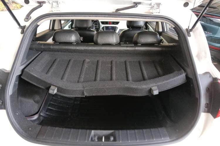 Used JAC Refine S2 2015 1.5L CVT Luxury Smart Version