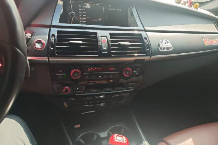 Used BMW X5 2011 xDrive35i M Sport model Audio And AC Panel