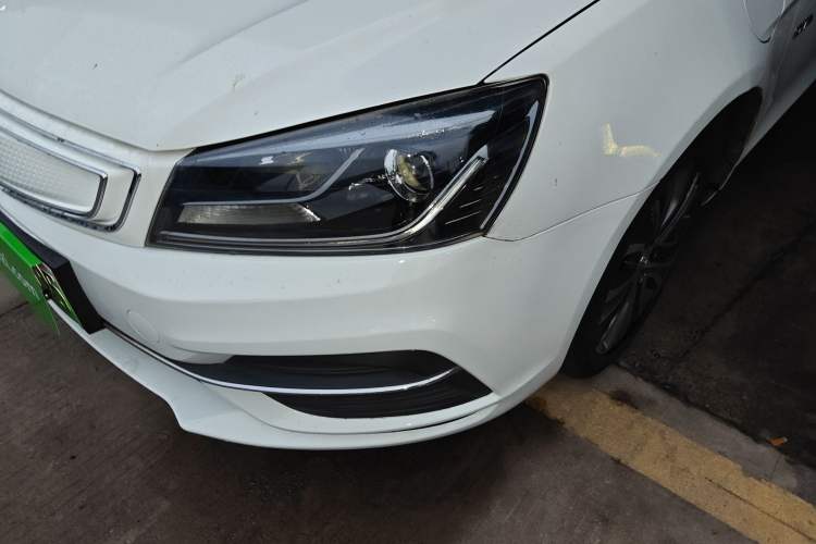 Used Geely Auto Emgrand New Energy 2018 EV450 Ambition Model Left Front Headlight