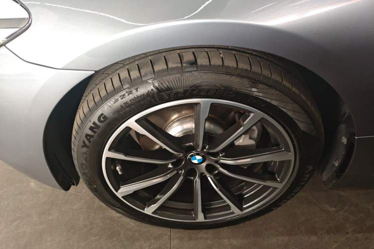 Used BMW 6 Series GT 2020 630i Luxury Design Package Exterior 4