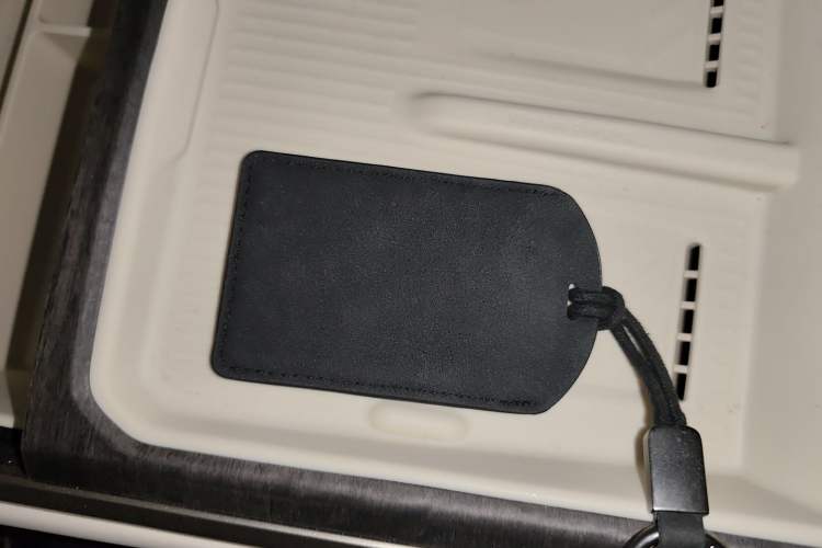 Used ONVO Luxeed L90 2025 Model—Ultra Six-Seater Version
