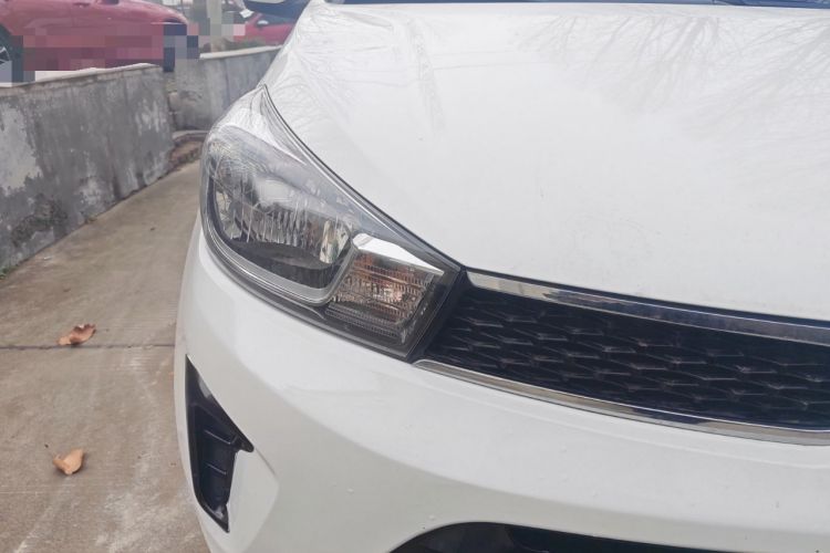 Used Kia Pegas 2017 1.4L Manual Fashion Edition Smart Right Front Headlight