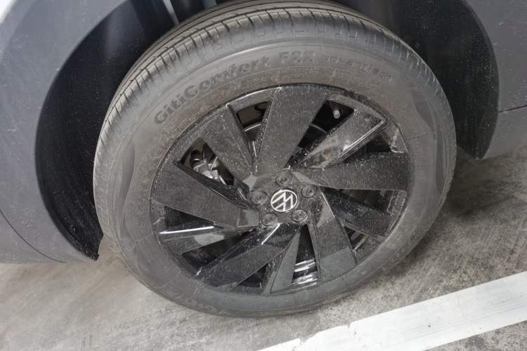 Used Volkswagen Tharu 2026 Model Xinrui 1.5L Ruiyi Edition Right Rear Wheel Hub