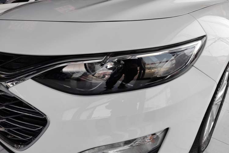 Used Chevrolet Malibu XL 2022 535T Automatic Sport Edition Left Front Headlight