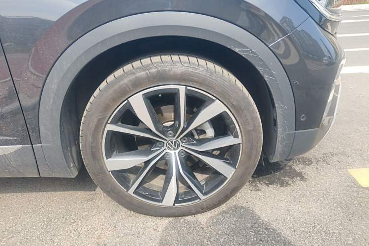 Used Volkswagen Talagon 2023 Facelift 530TSI All-Wheel-Drive Flagship Shengjing Edition Pro 6-Seater
