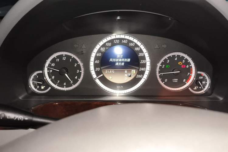 Used Mercedes-Benz E-Class 2012 E 300 L Elegant Model Instrument Cluster