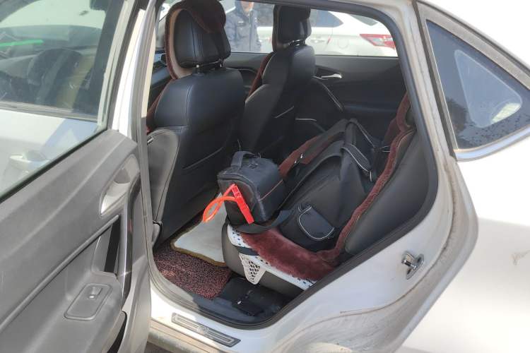 Used MG GS 2015 2.0TGI TST Luxury Edition
