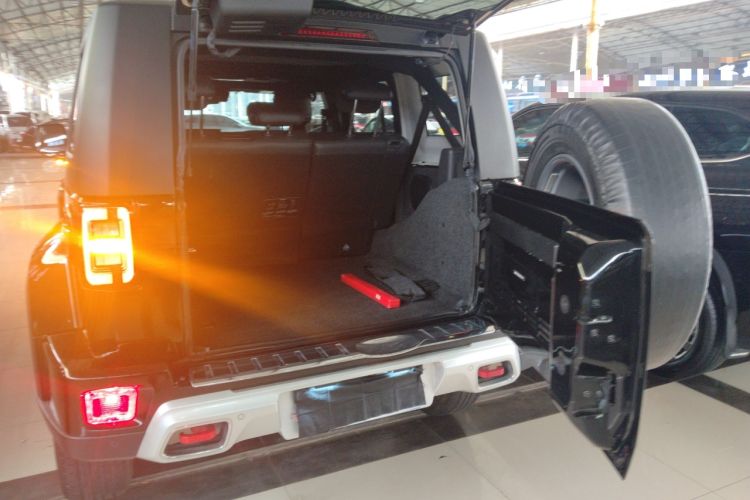 Used BAIC Off-Road BJ40 2020 2.0T Automatic Four-Wheel Drive Urban Hunter Edition Chivalrous Type
