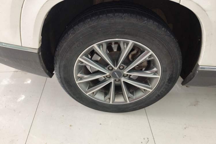 Used JETOUR X95 2020 1.6T DCT Discovery Pro Edition 7-seater
