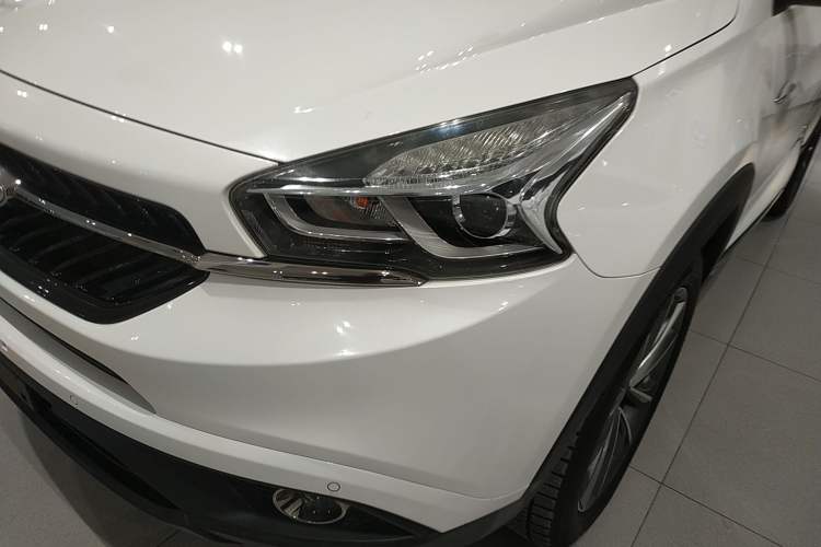 Used Chery Tiggo 7 2017 SPORT 1.5T Automatic Luxury Edition Left Front Headlight