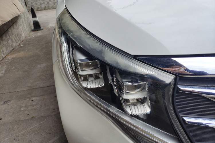 Used GAC Trumpchi M8 2018 320T Luxury Edition
