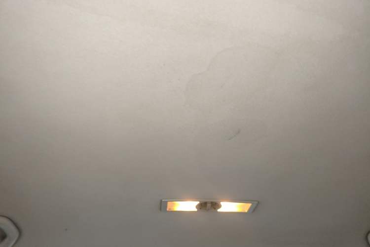 Used Volkswagen Lavida 2013 Revised Classic 1.6L Manual Fashion Edition
