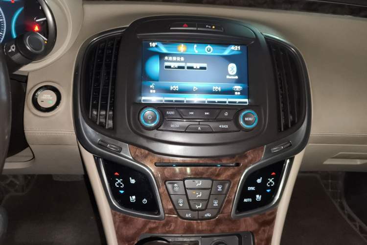 Used Buick LaCrosse 2013 2.4L SIDI Luxury Comfort Edition